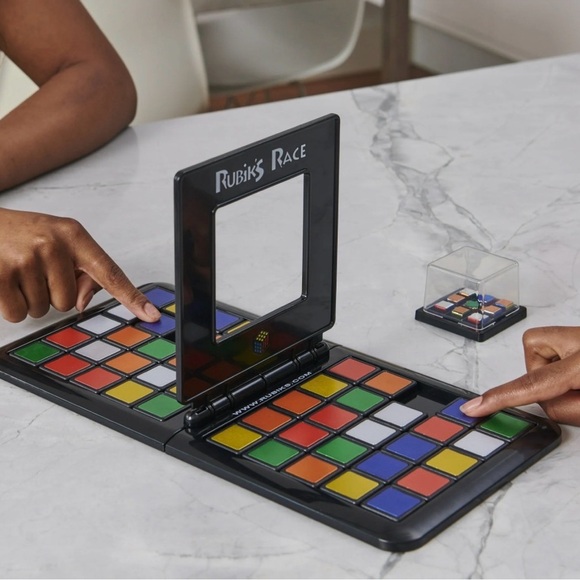 Rubik’s Race Metallic Edition Puzzle Game - Picture 5 of 5